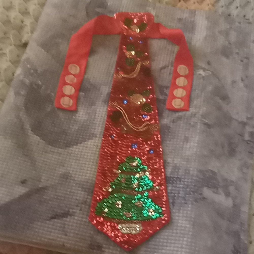 Women's Christmas Tie